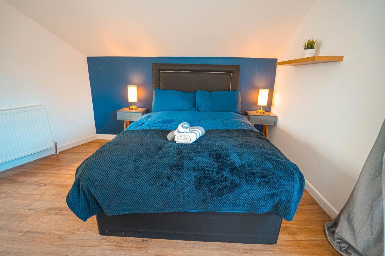 Private And Spacious 2 Bedroom House - Free Parking! Κάρντιφ Εξωτερικό φωτογραφία