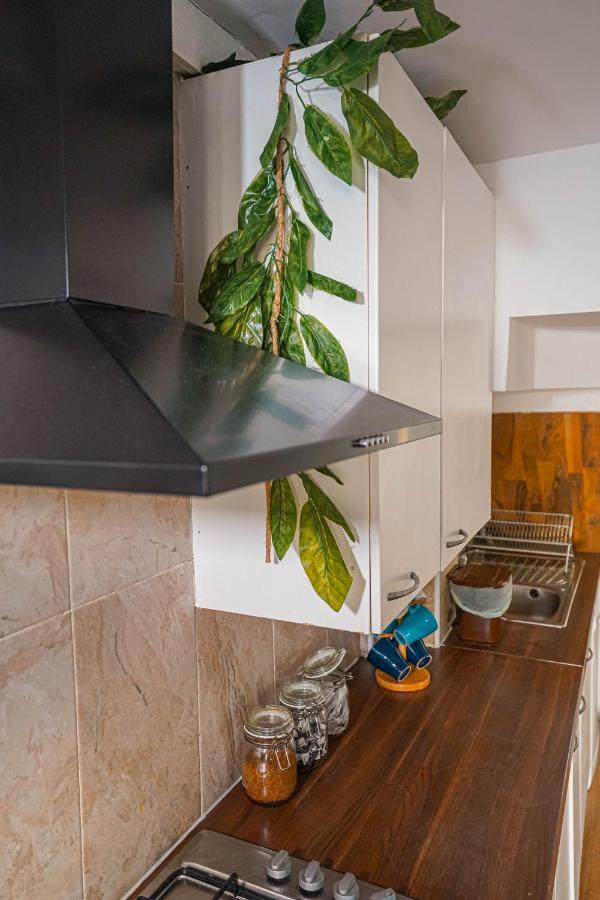Private And Spacious 2 Bedroom House - Free Parking! Κάρντιφ Εξωτερικό φωτογραφία